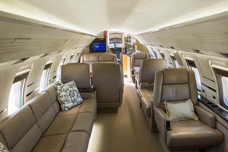 Challenger 600 jet luxury vip interior